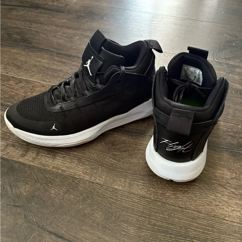 Air Jordan Jumpman 2020 PF 'Black' - Gently used condition. - Picture 9 of 12